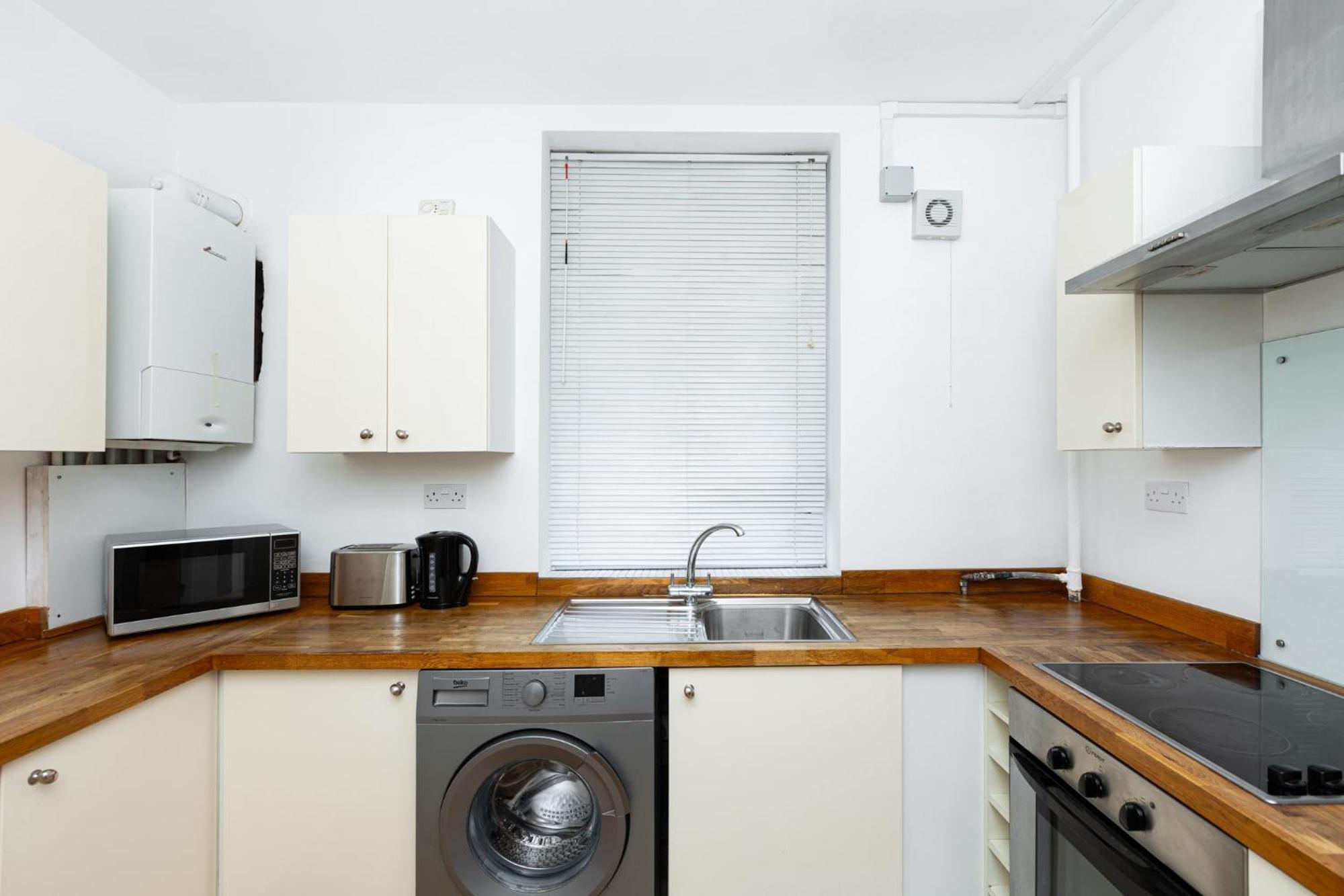 Bright Modern 1 Bedroom Flat, 5 Min To Vauxhall St Лондон Екстериор снимка